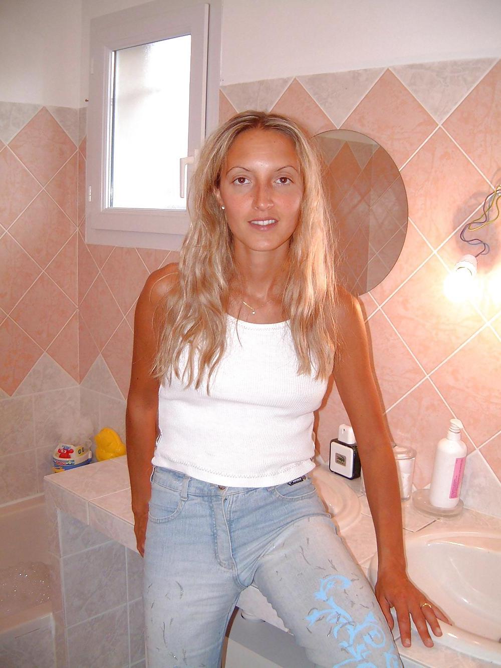 25P Blonde MILF Goddess