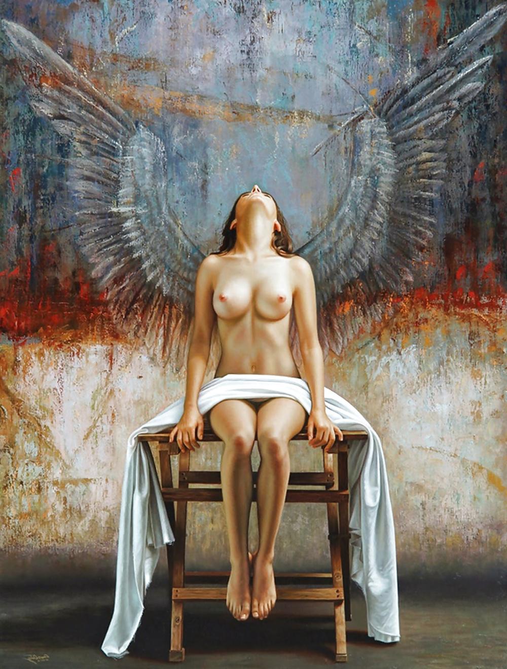 25P EROTIC ART