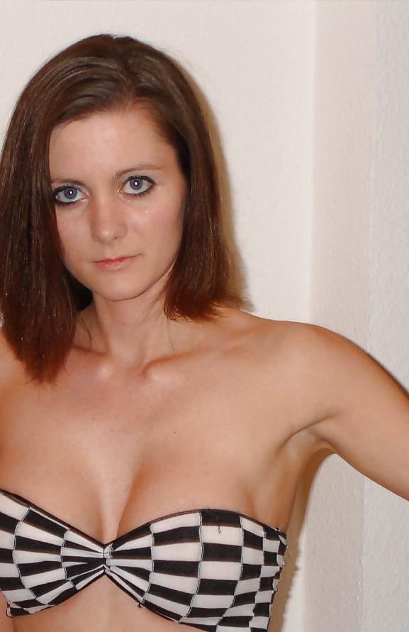 14P Silicone slim busty bitch