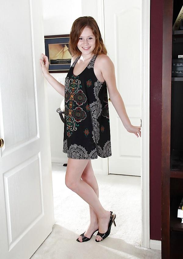 25P Cute Teen Alice Rae