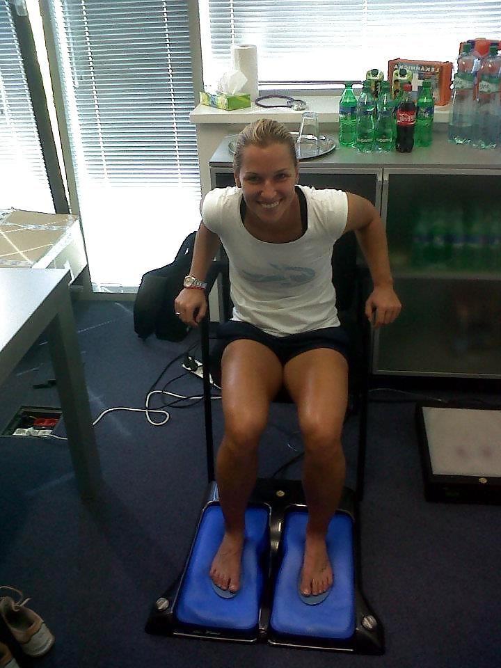 12P Sexy Dominika Cibulkova Heels Fuesse - feet