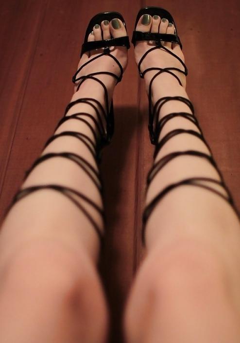 25P I LOVE Sexy Female Feet ! 