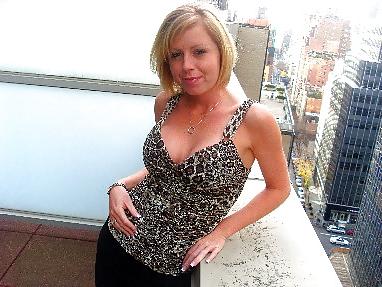 22P Riley Brooke Aka Fonda Black - Queen of BBC
