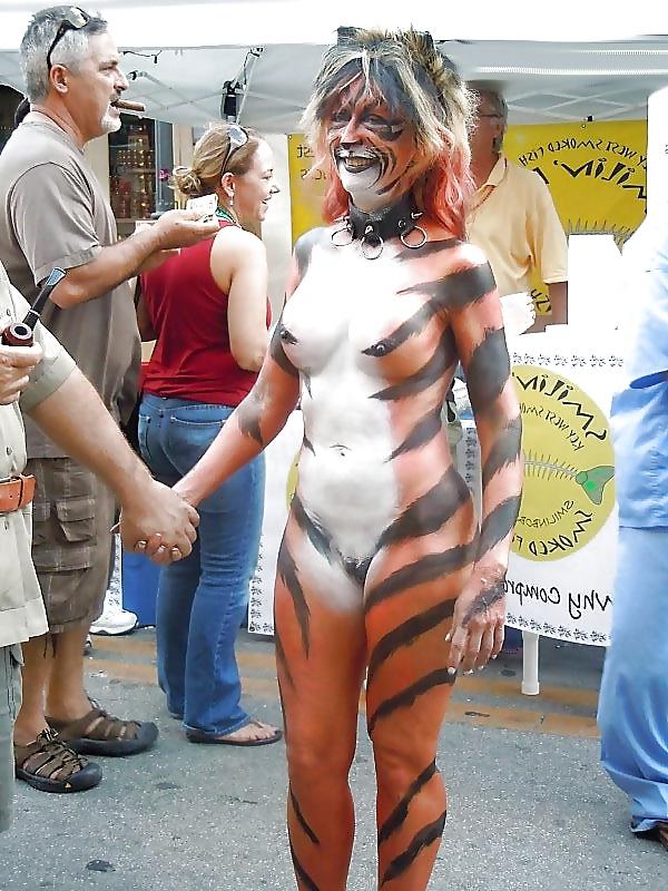 10P Artful Art Of Body Art- Painting #27