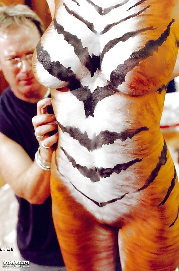 15P Artful Art Of Body Art- Painting #19