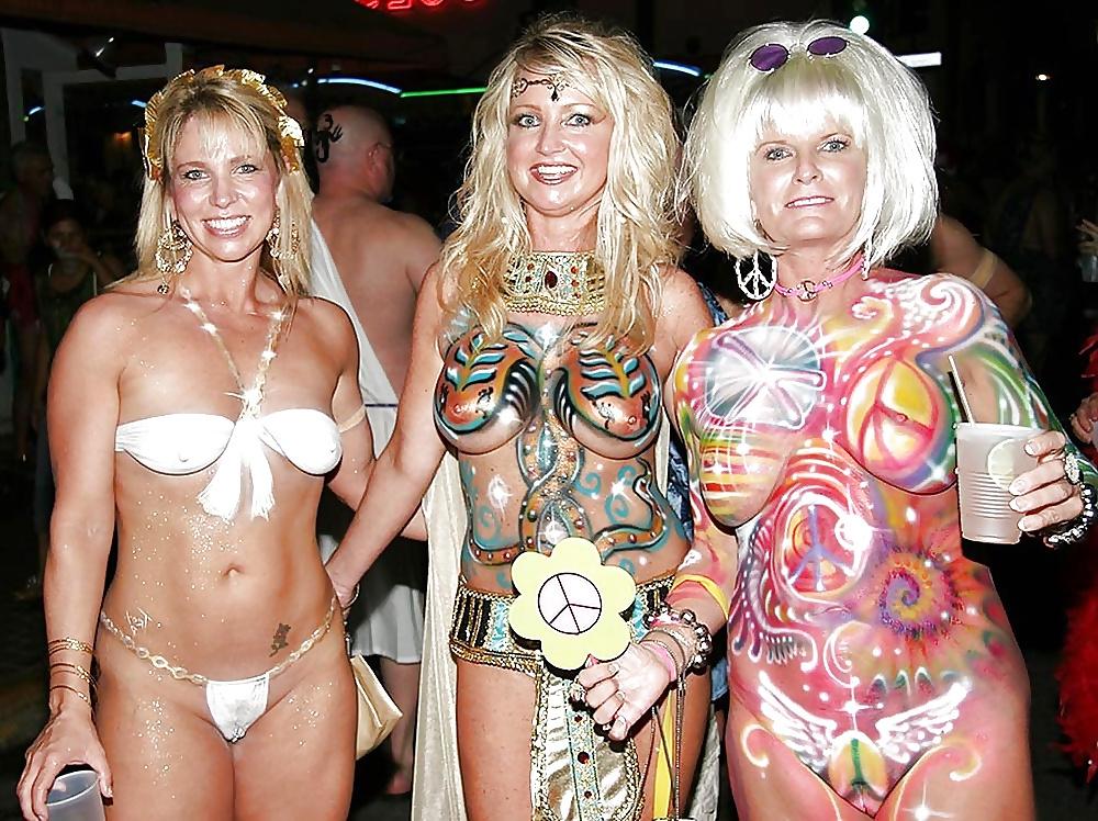 10P Artful Art Of Body Art- Painting #23