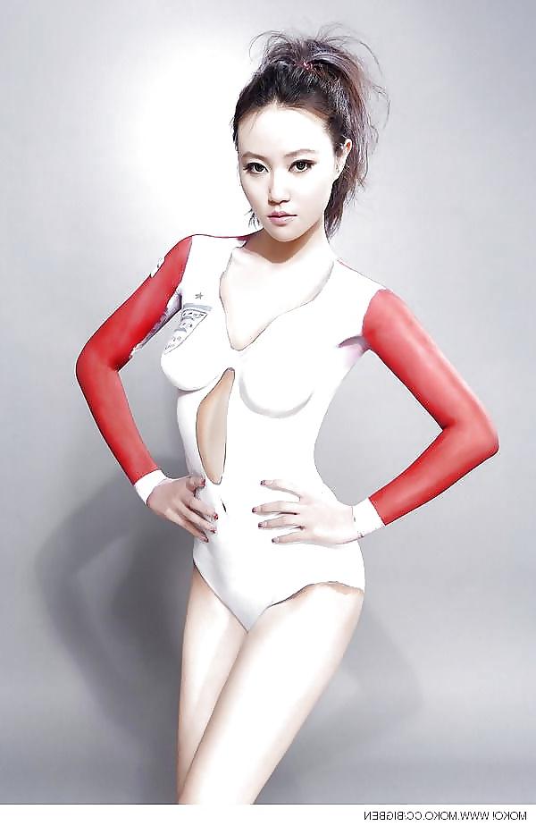 18P Artful Art Of Body Art- Painting #34