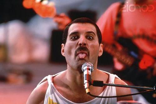 10P QUEEN AND FREDDIE