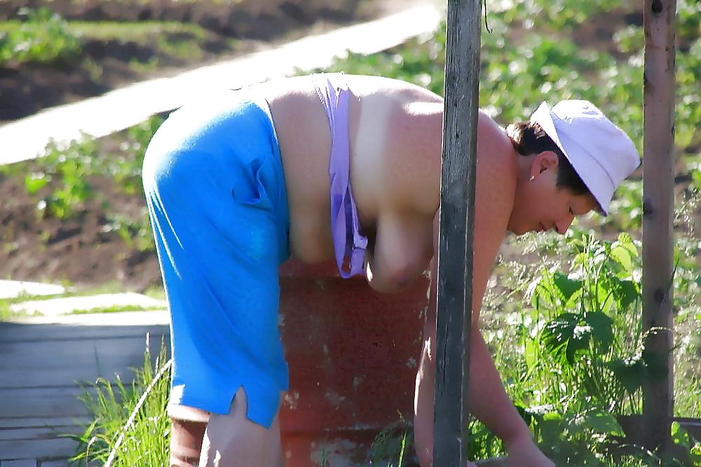 25P Milfs in Public vol.3