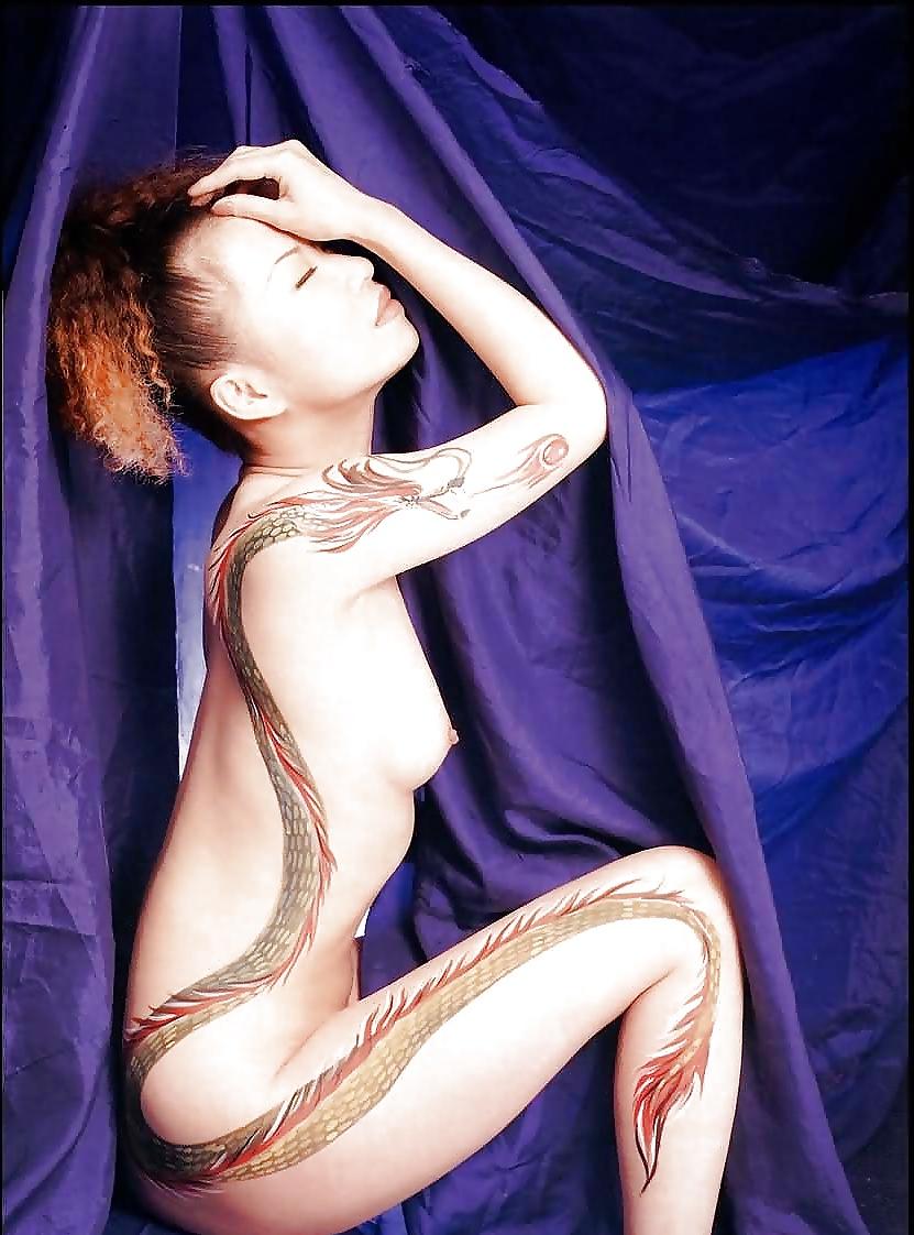 16P Artful Art Of Body Art- Painting #30
