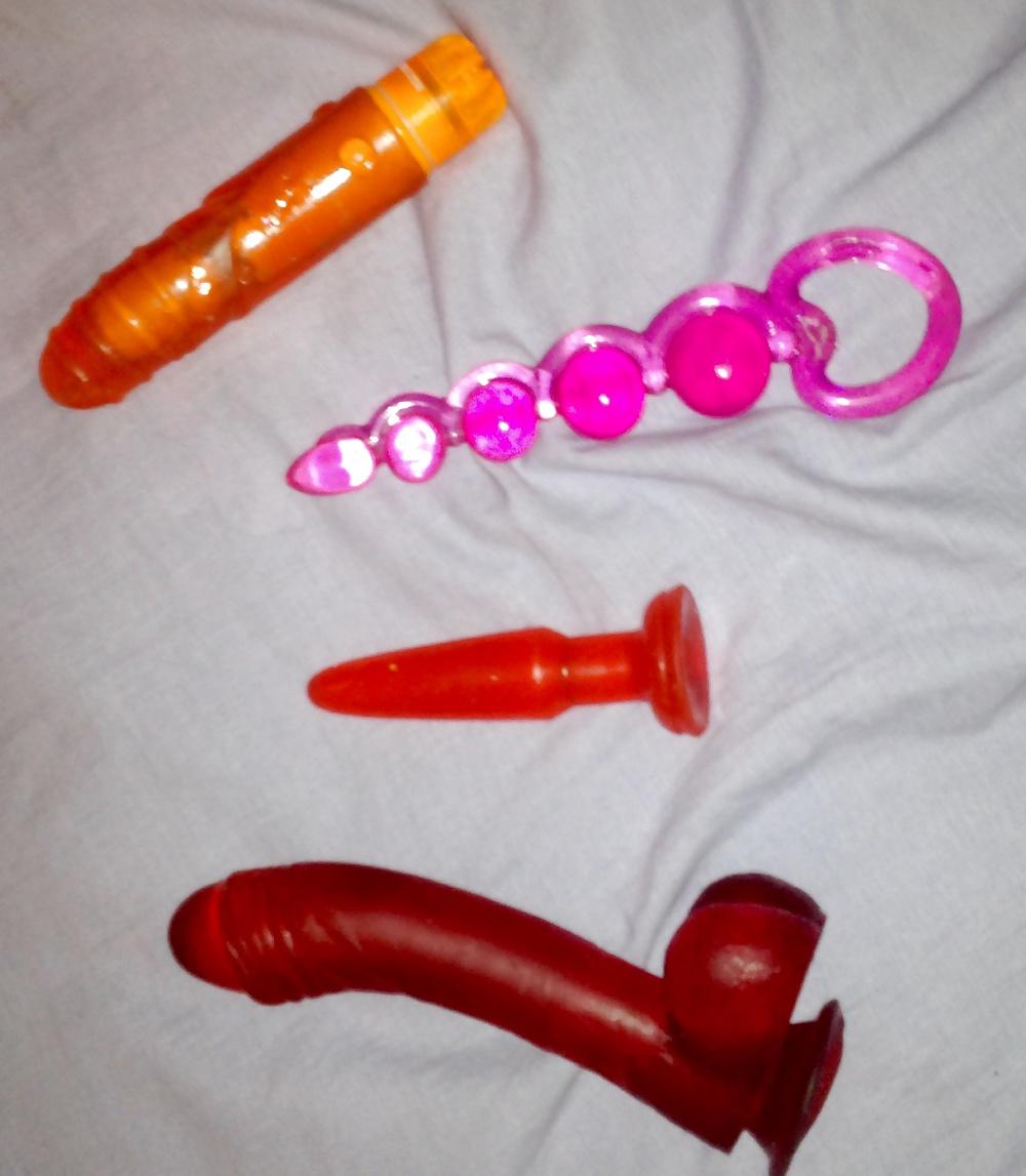 8P Gf's toys and panties 