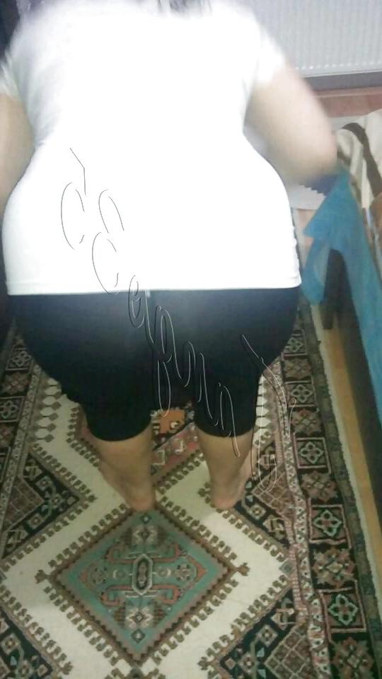 22P Turkish Turbaned Bitch Ozlem