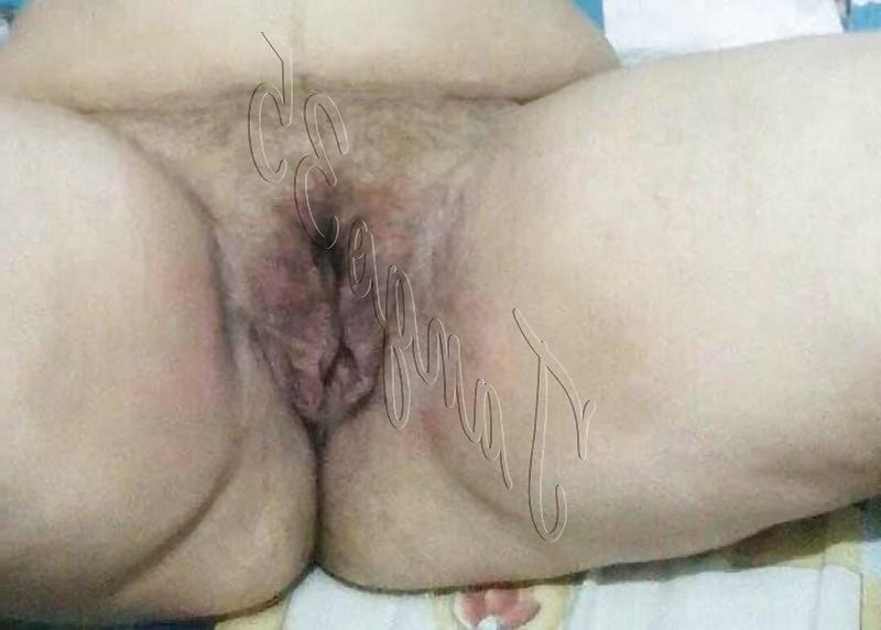 22P Turkish Turbaned Bitch Ozlem