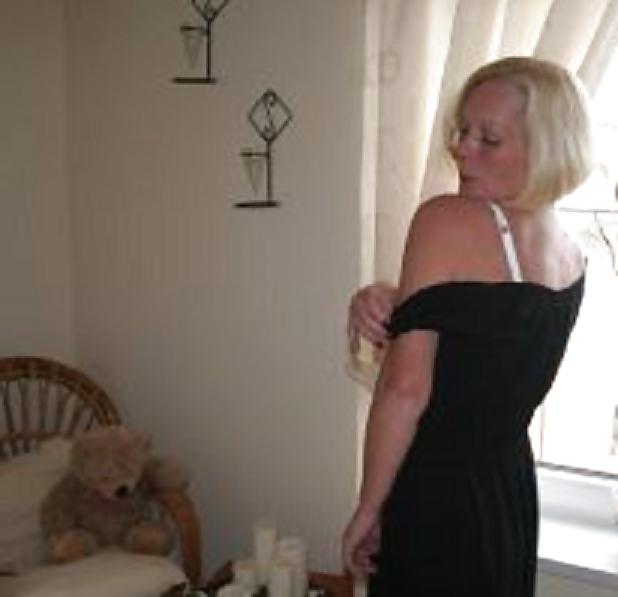 25P British Uk Hookers Prostitutes Escorts and Models 03