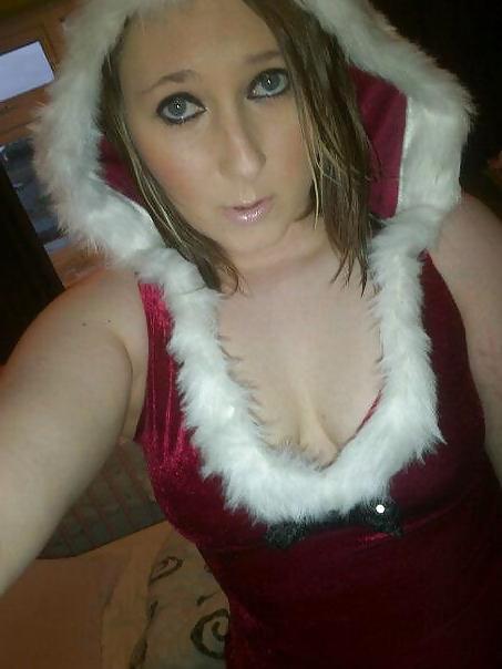 25P 23 dirty slut loves attention from Southend-on-Sea British 
