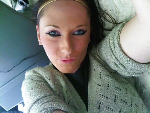 25P 23 dirty slut loves attention from Southend-on-Sea British 