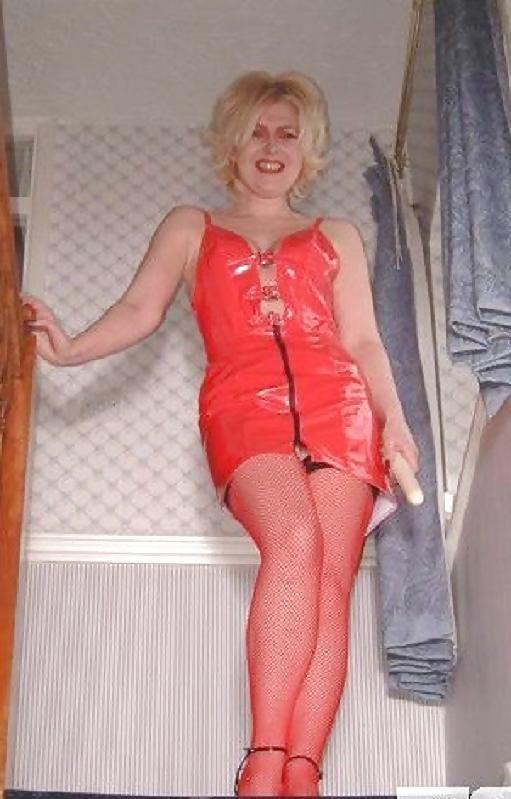 25P British Uk Hookers Prostitutes Escorts and Models 01