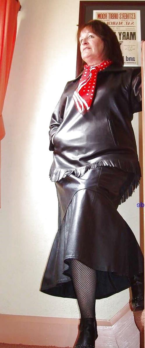 25P British Uk Hookers Prostitutes Escorts and Models 01