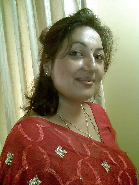 19P ANJU (my dream nepali mom to fuck!!)