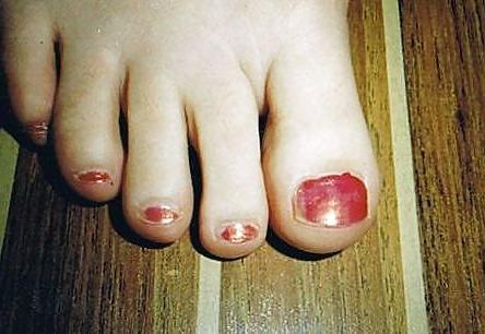 12P Sufficiently neat feet, occ. creating an orgasm being licked