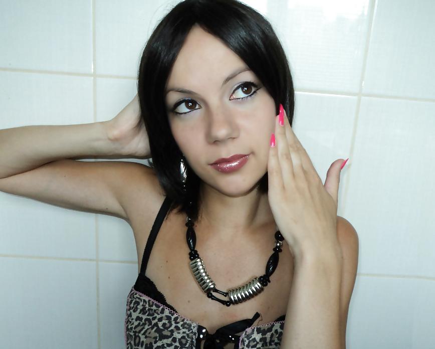 24P Sexy brunette naked bitch ass