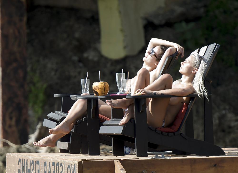 6P Caroline Flack topless (2nd Set)