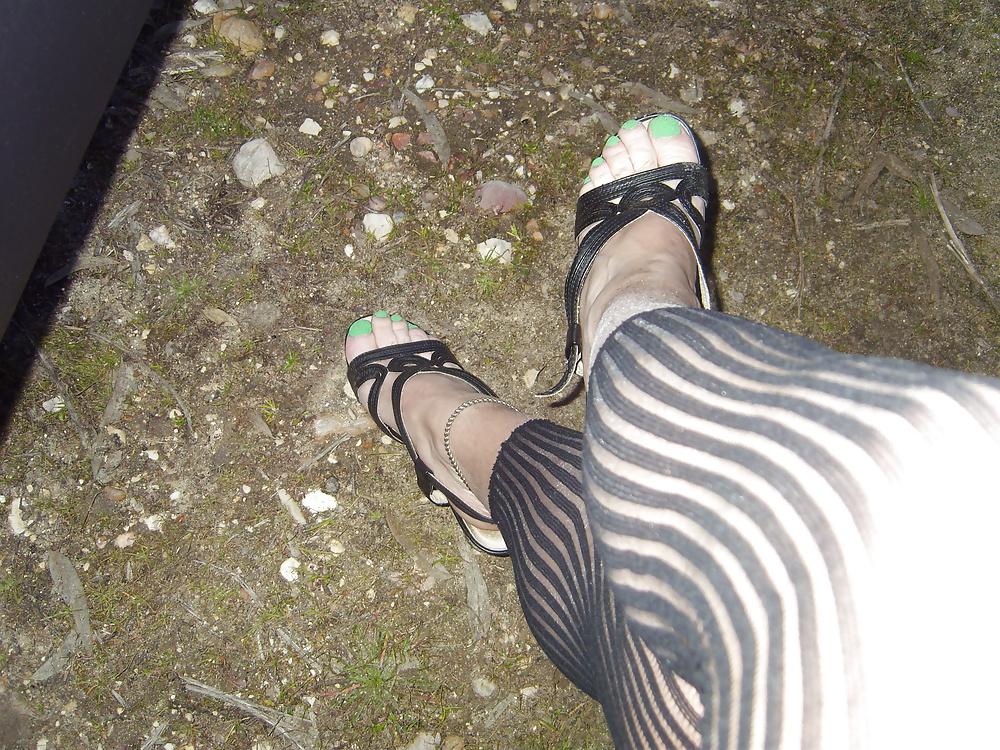17P Feet and legs....