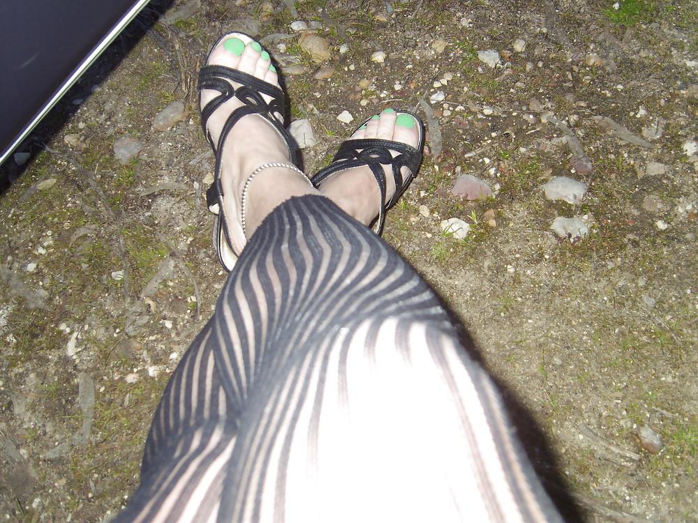 17P Feet and legs....