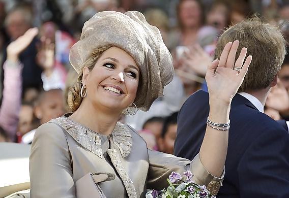 15P Queen of the Netherlands 2 (see info)