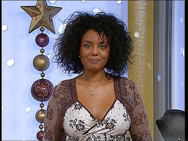 12P QVC Bitch Hadyia Hohmann Fakes