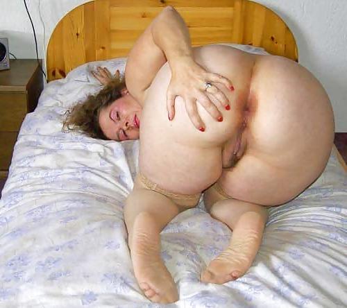 25P JUICY MATURE WHITE ASSES!!!