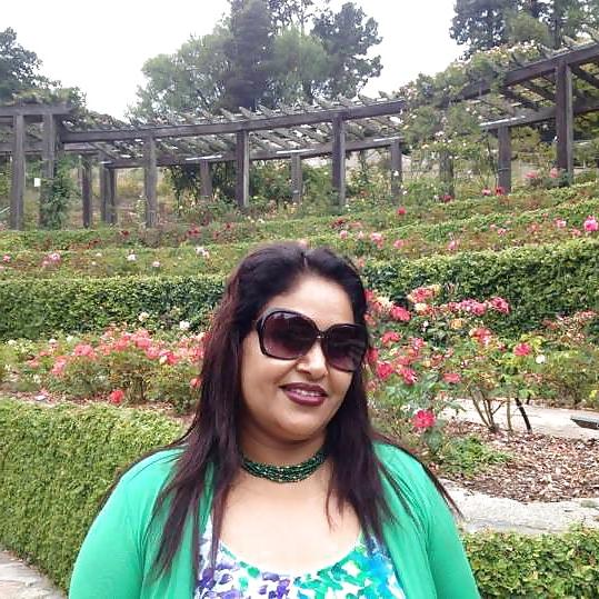 23P Manohara - sexy nepali mom