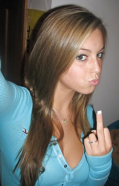 25P Blonde goddess aka hotlipsqt151