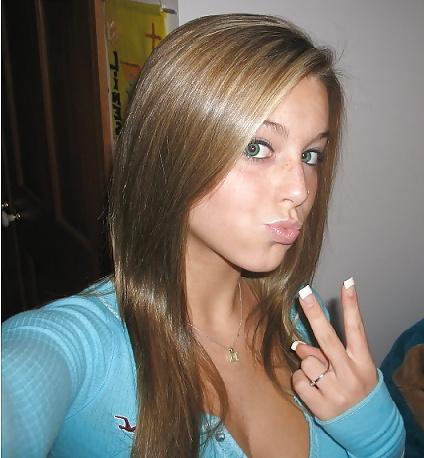 25P Blonde goddess aka hotlipsqt151