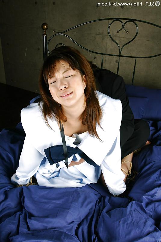 25P Iizuka Mana SARASA Ruri Tokyo Underground
