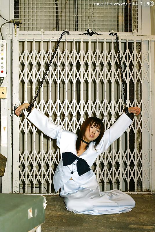 25P Iizuka Mana SARASA Ruri Tokyo Underground
