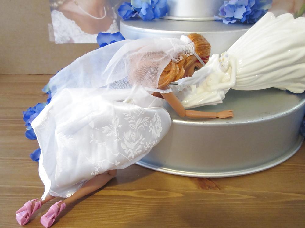 25P Here cums the bride, Barbie