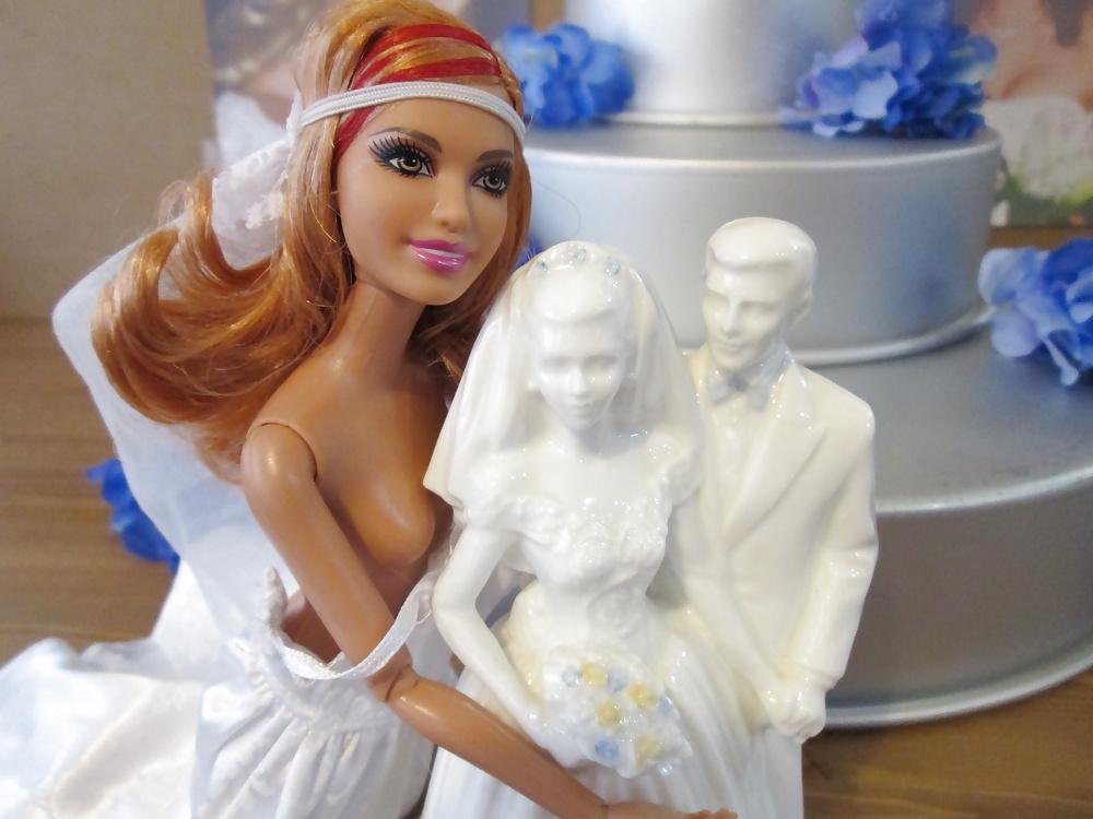 25P Here cums the bride, Barbie