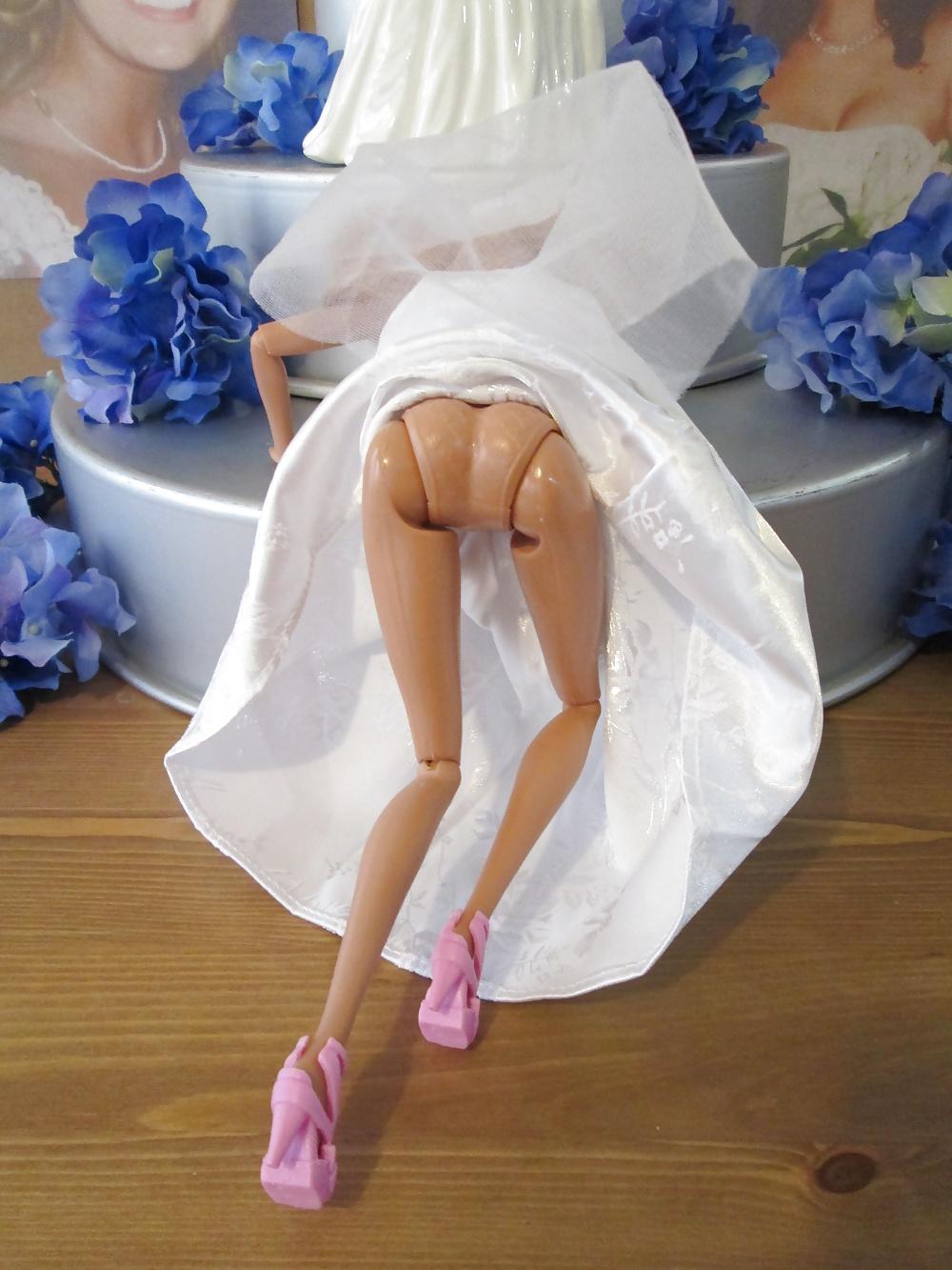 25P Here cums the bride, Barbie