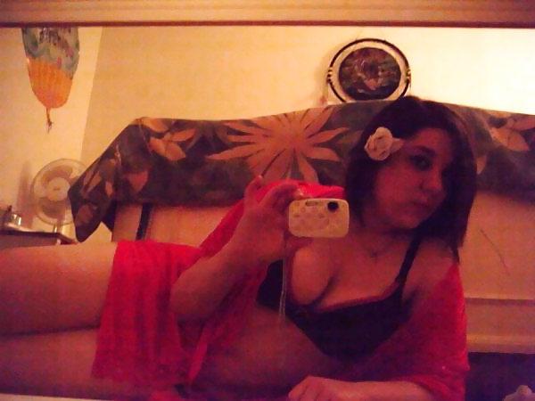 6P Sexy bitch with glasses and cleavage.