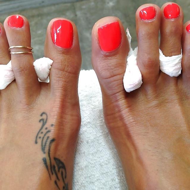 15P Foot - goddess #66 : Brooke Burke