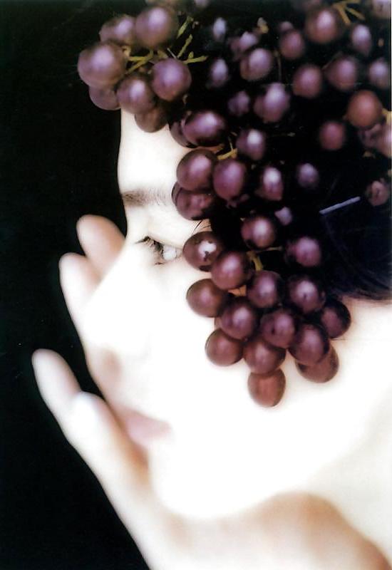 25P Beautiful Makiko Art Photos