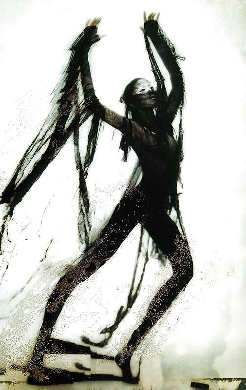 25P Beautiful Makiko Art Photos