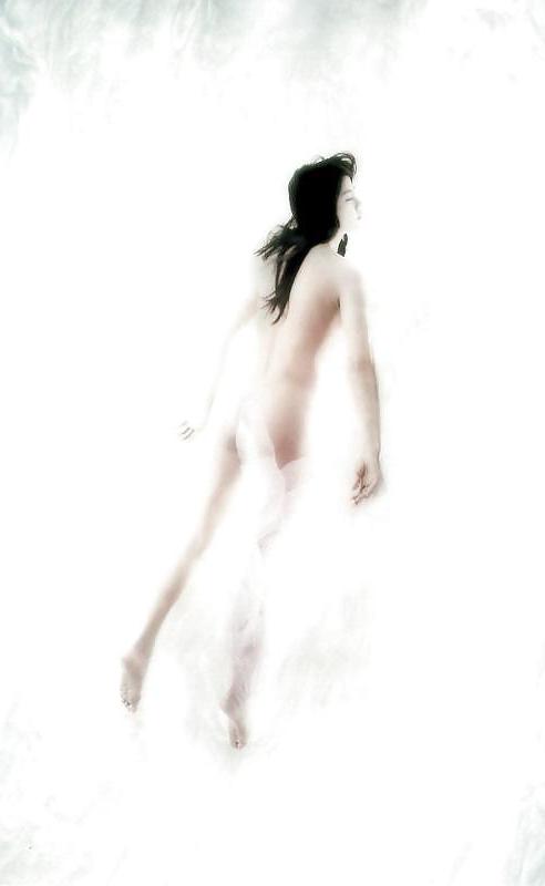 25P Beautiful Makiko Art Photos
