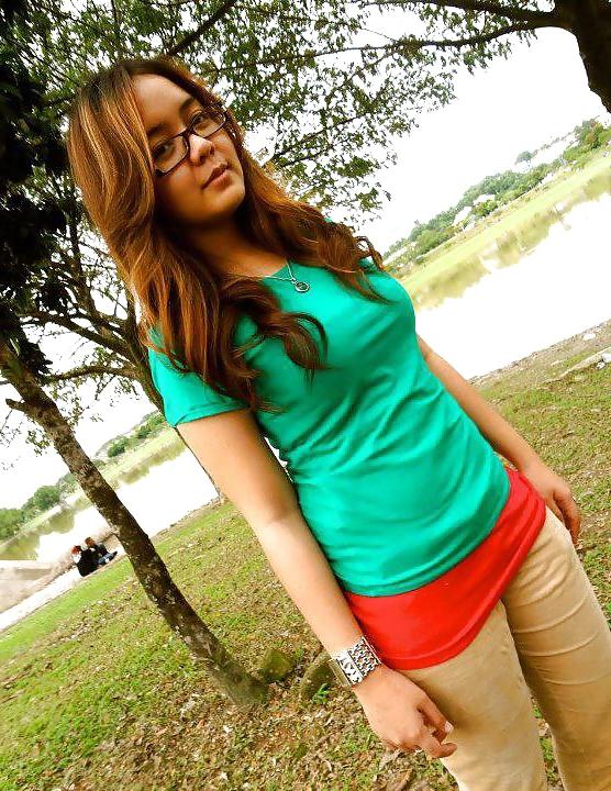 25P Awek Melayu Comel Seksi Freehair