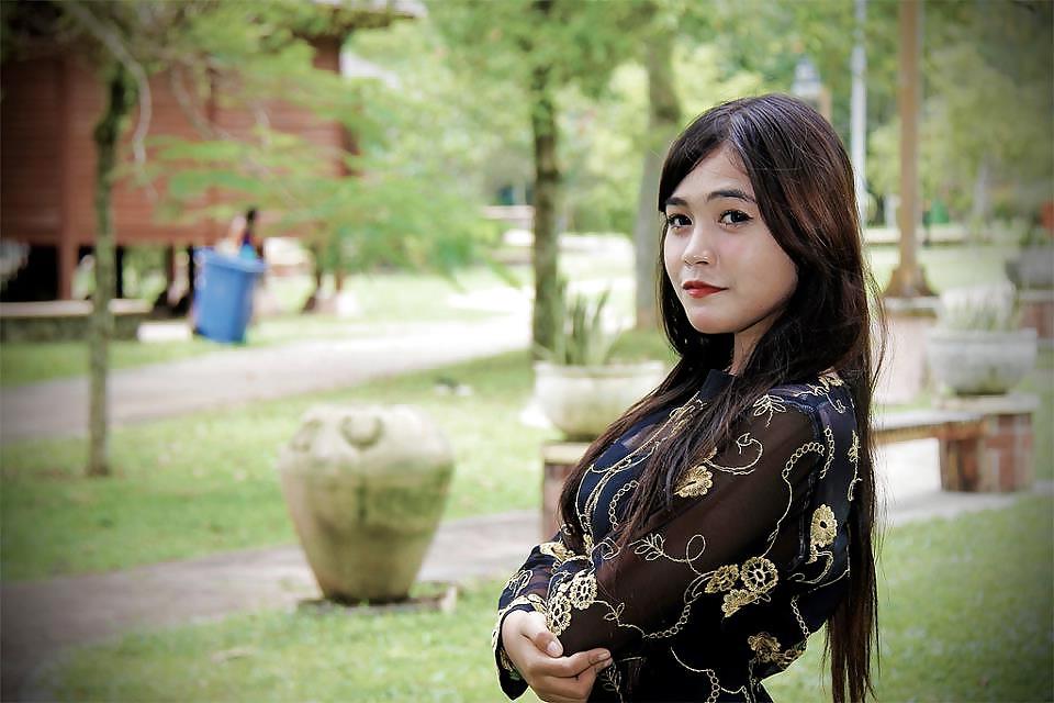 25P Awek Melayu Comel Seksi Freehair