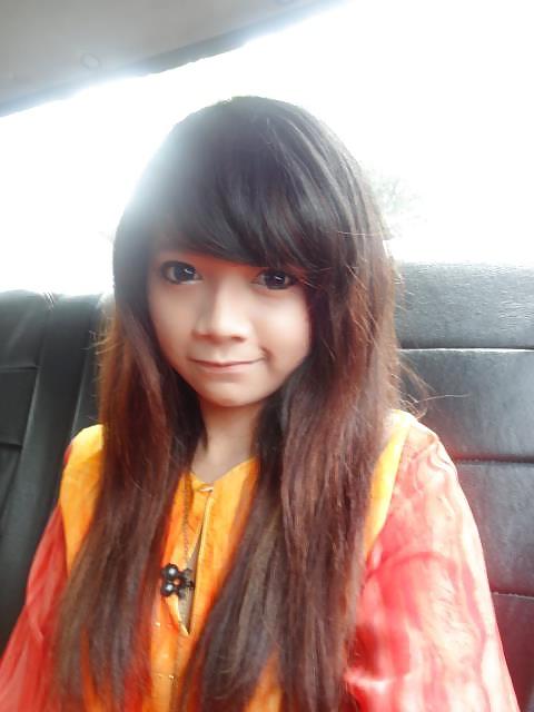 25P Awek Melayu Comel Seksi Freehair