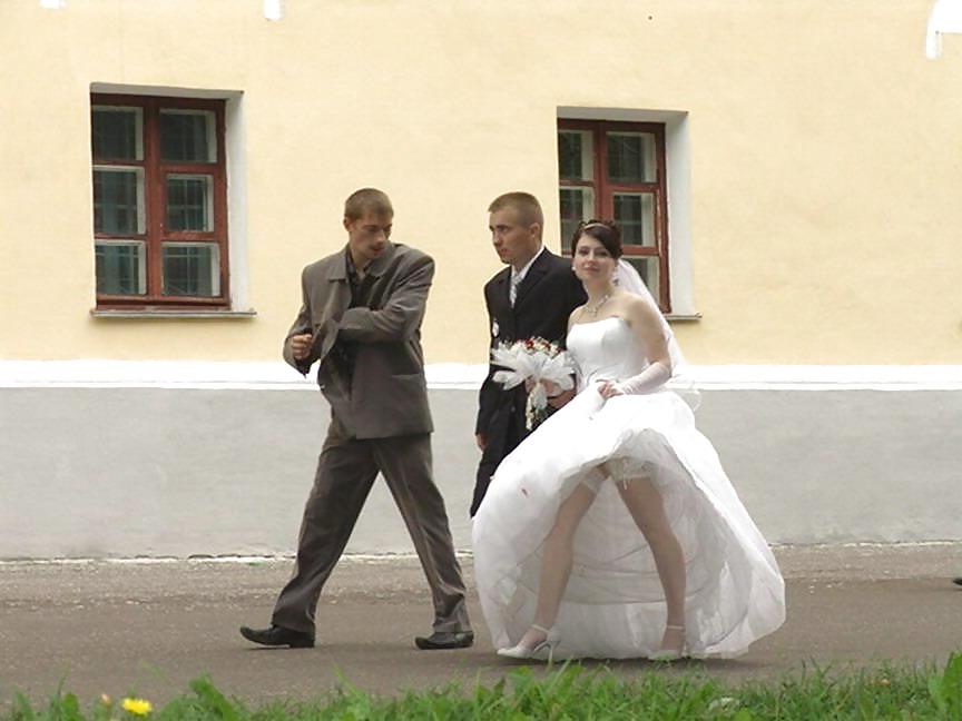 25P Bride Upskirt 3
