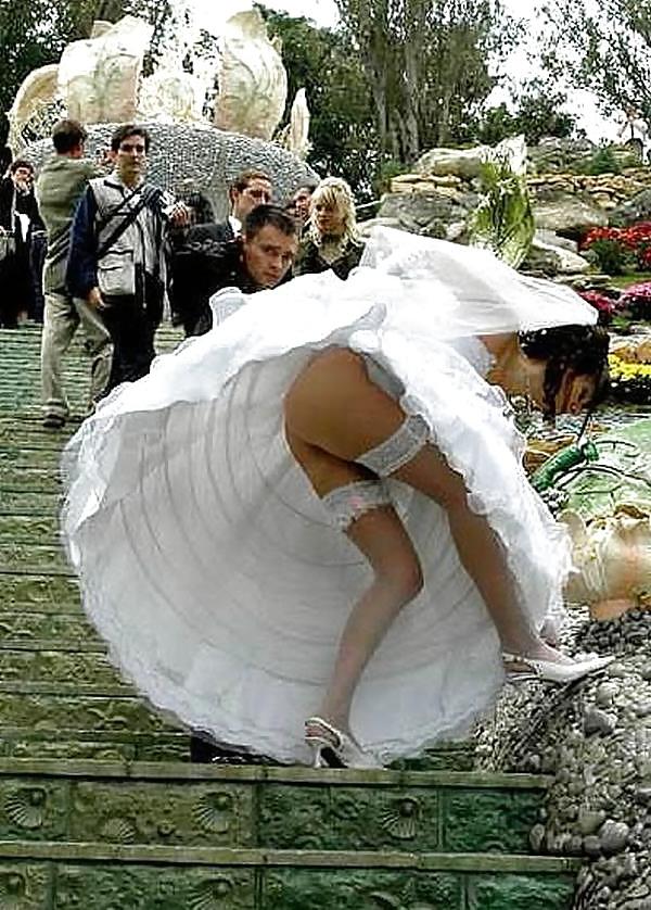 25P Bride Upskirt 3