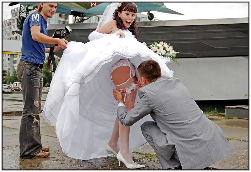 25P Bride Upskirt 3